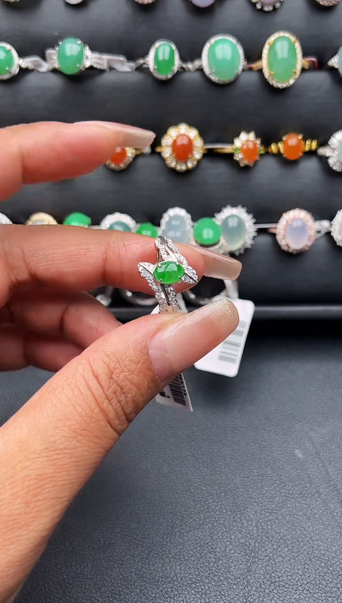 【闪购商品】翡翠戒指银S925镶嵌缅甸天然A货翡翠S925银镶嵌