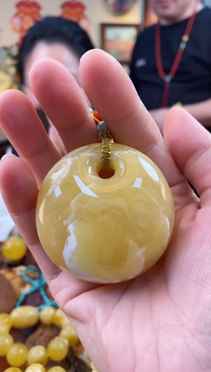【闪购商品】琥珀颈饰未镶嵌吊坠