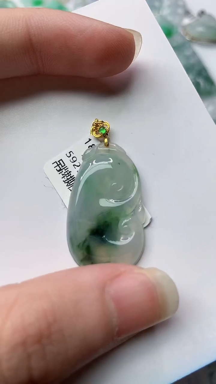 【闪购商品】翡翠颈饰18K金镶嵌8...........