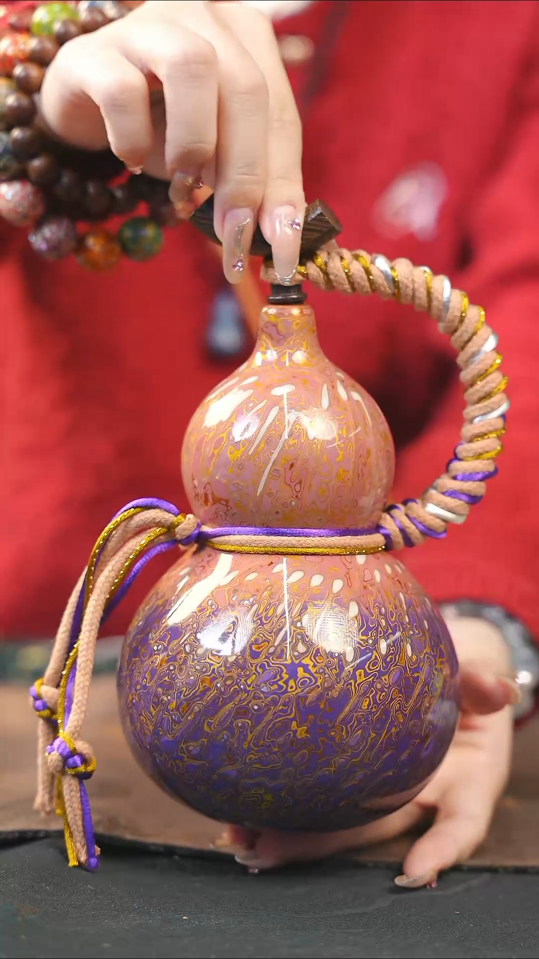 【闪购商品】WD197漆艺酒葫芦不包手串及旋转底座