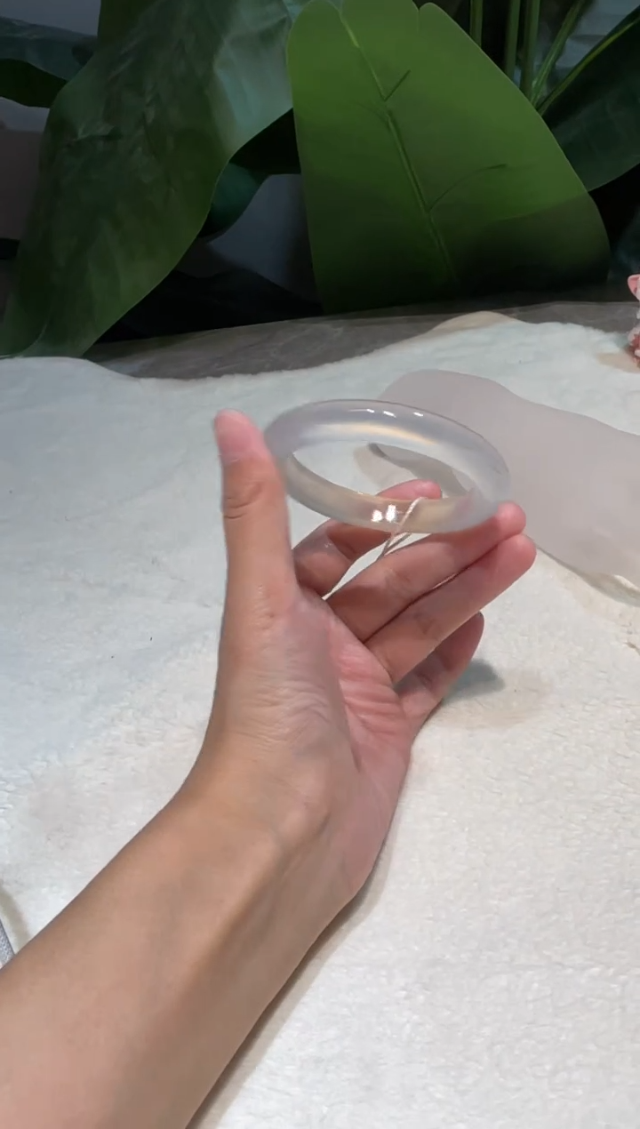 手镯玛瑙/玉髓未镶嵌54.7鉴赏期48小时