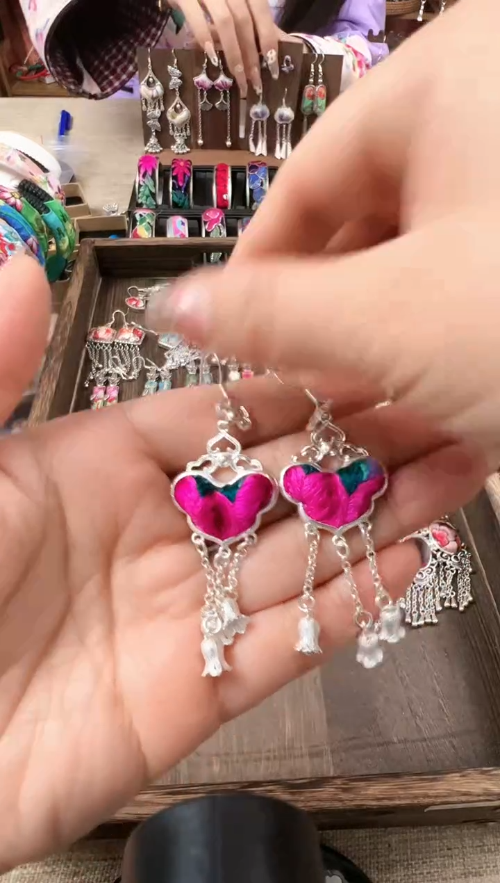 【闪购商品】织绣民族风老绣饰品452