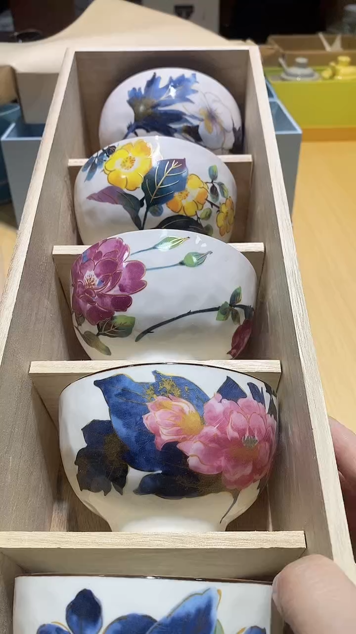 【闪购商品】瓷片锅碗瓢盆一件不剩