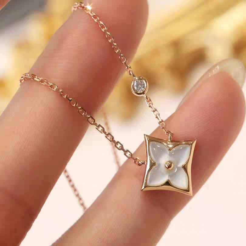 老花菱形四叶花经典大方好搭显白 福利款