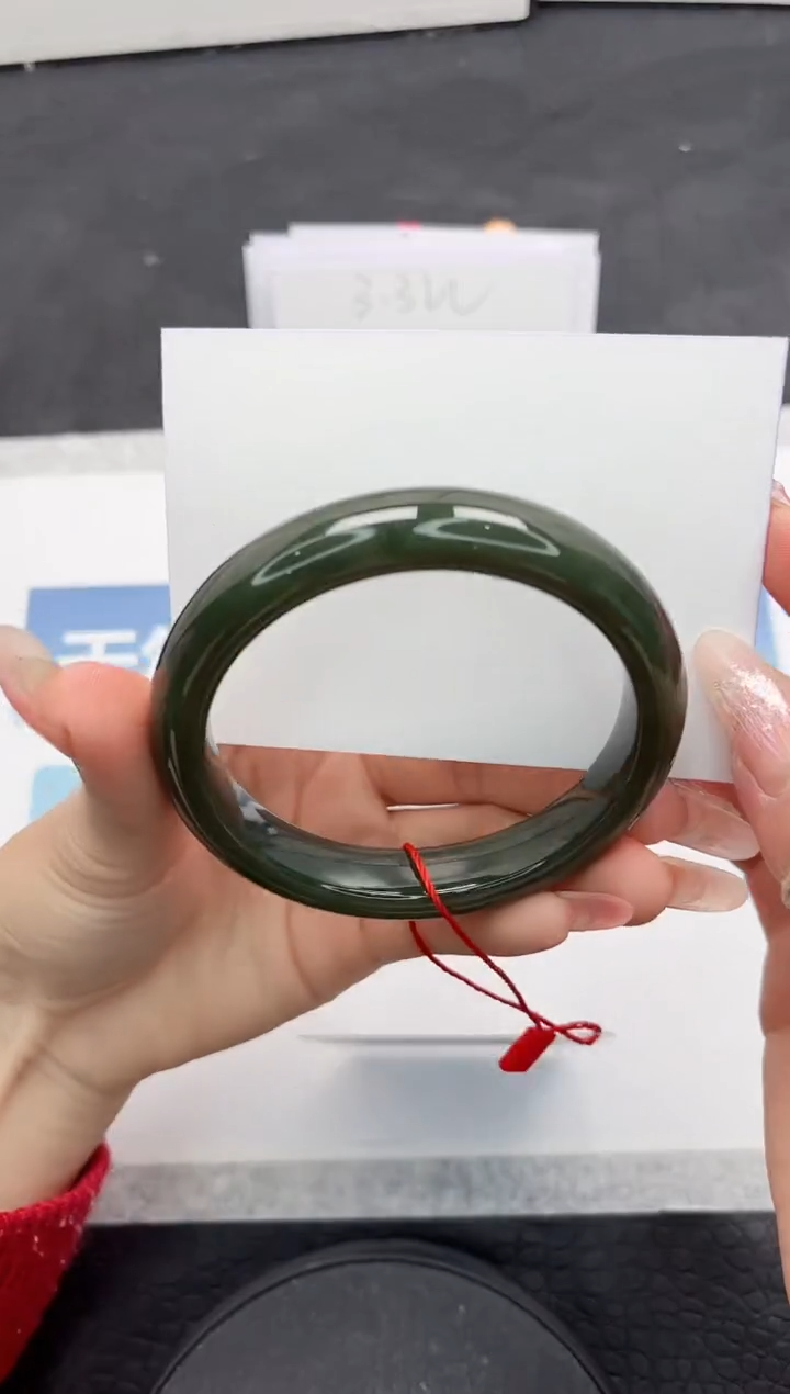 【闪购商品】和田玉手镯未镶嵌A291-58.7