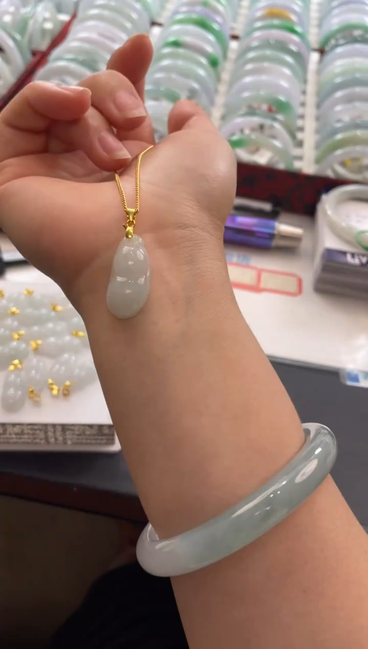 颈饰未镶嵌翡翠多样性发一