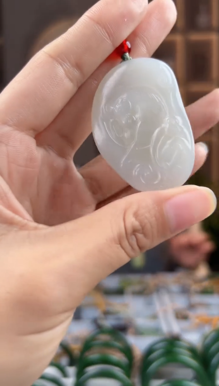 颈饰未镶嵌和田玉拍一发一，拍一发一