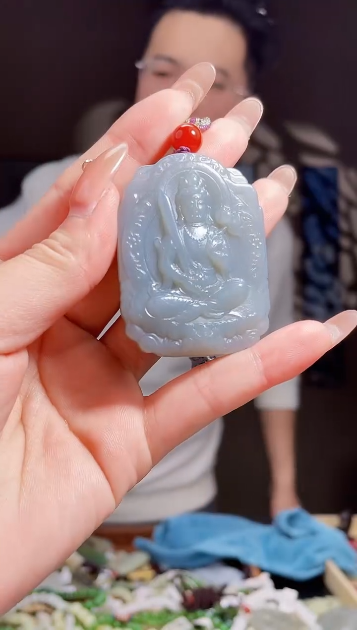 【闪购商品】和田玉颈饰未镶嵌拍一发一