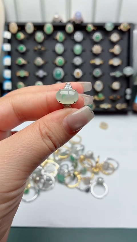 银S925镶嵌戒指翡翠.