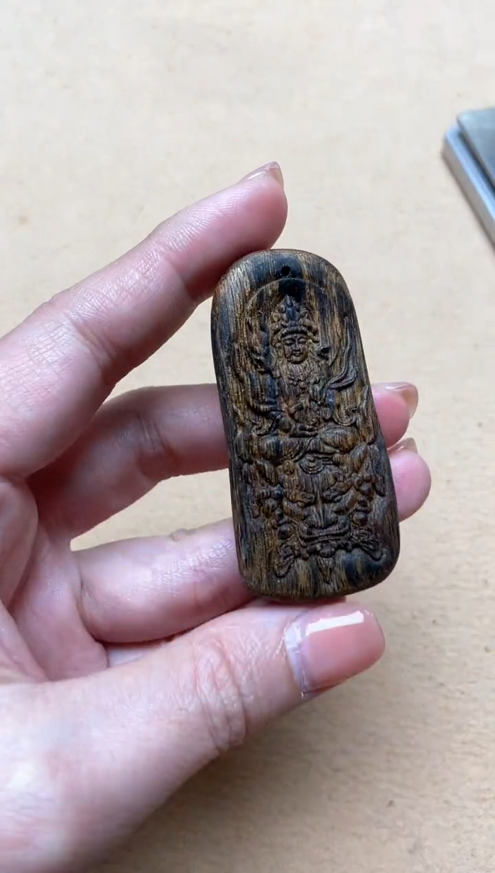 【闪购商品】沉香吊坠红金猊吊坠6.2*2.9