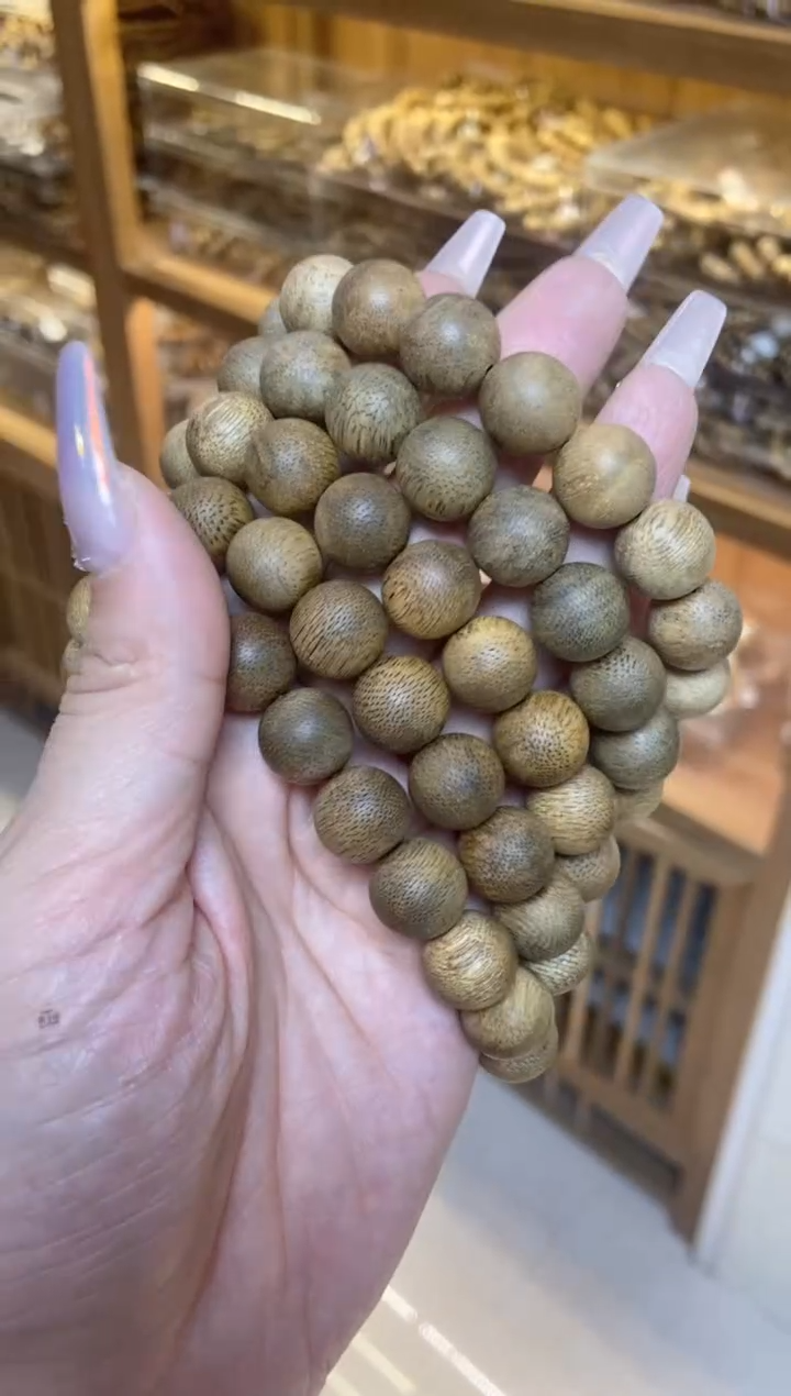 手串沉香文莱圆珠单圈1.3虫漏多样性发其一