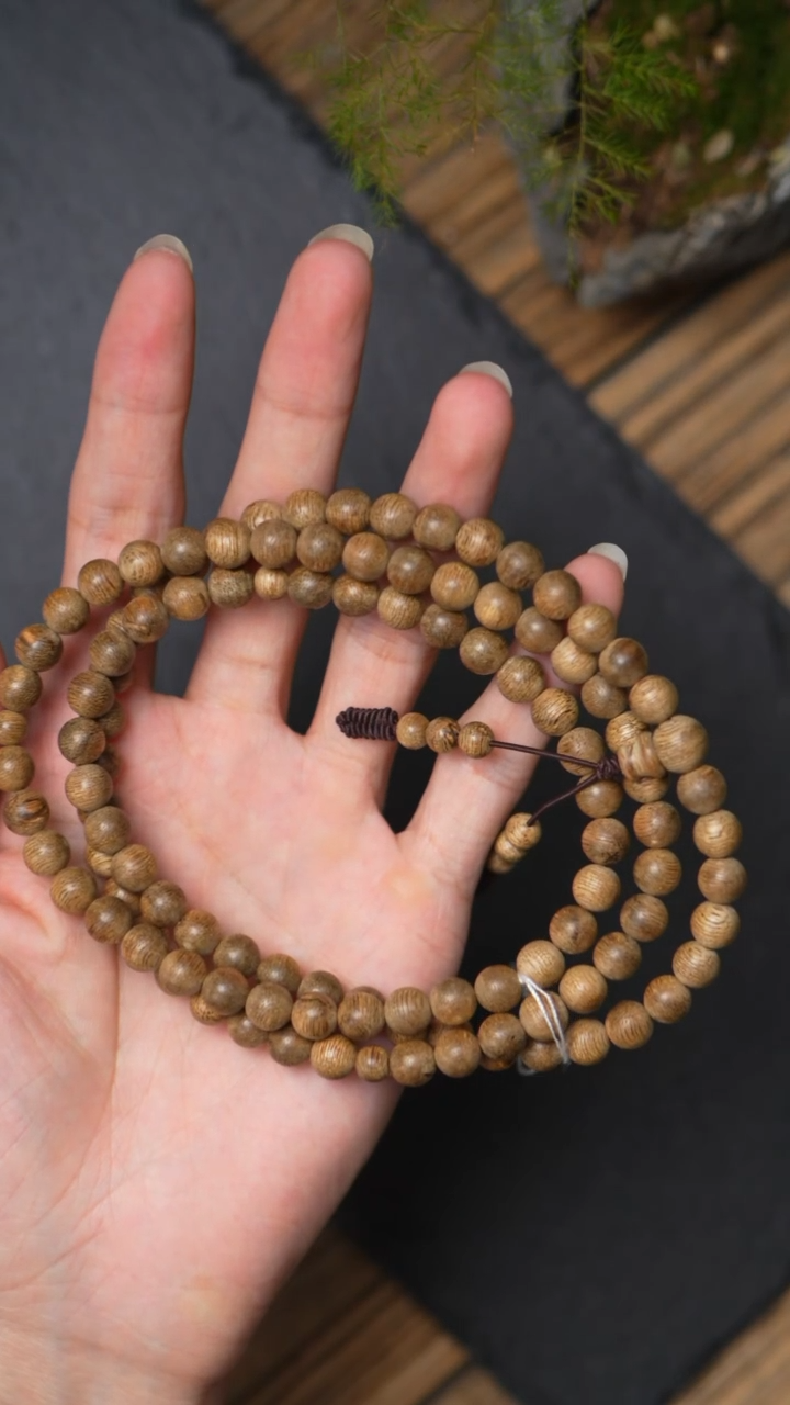 沉香手串L1011-14  泰国登流眉  0.75  16g  