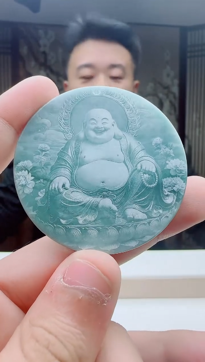 颈饰未镶嵌翡翠多样性发其一