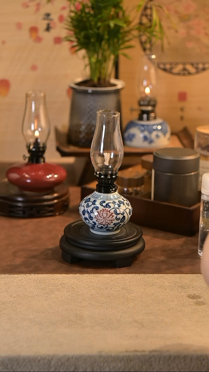 景德镇陶瓷油灯摆件