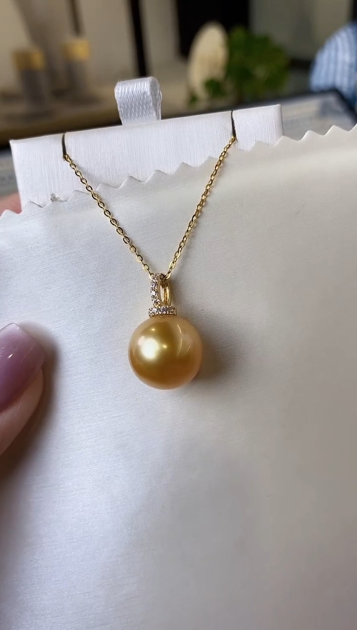 【闪购商品】海水珍珠吊坠(赠链)18K金镶嵌13-14南洋金珍珠吊坠