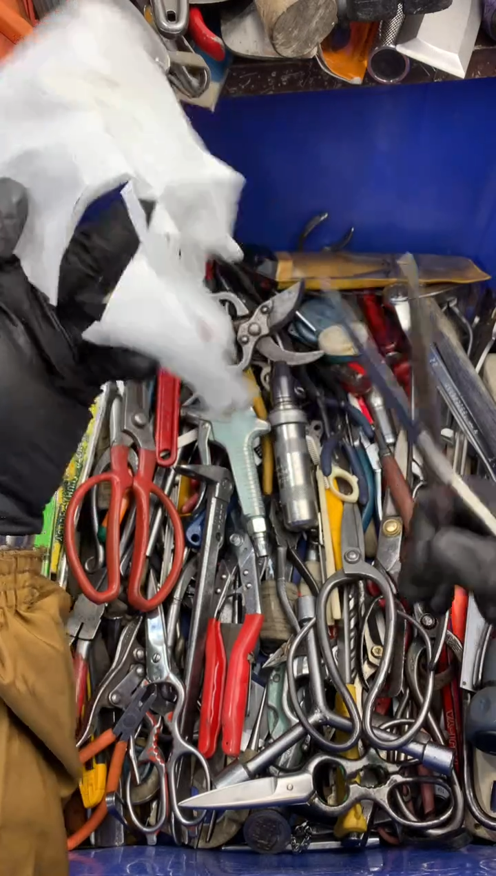 武**。可乐日本工具仓库闪购链接