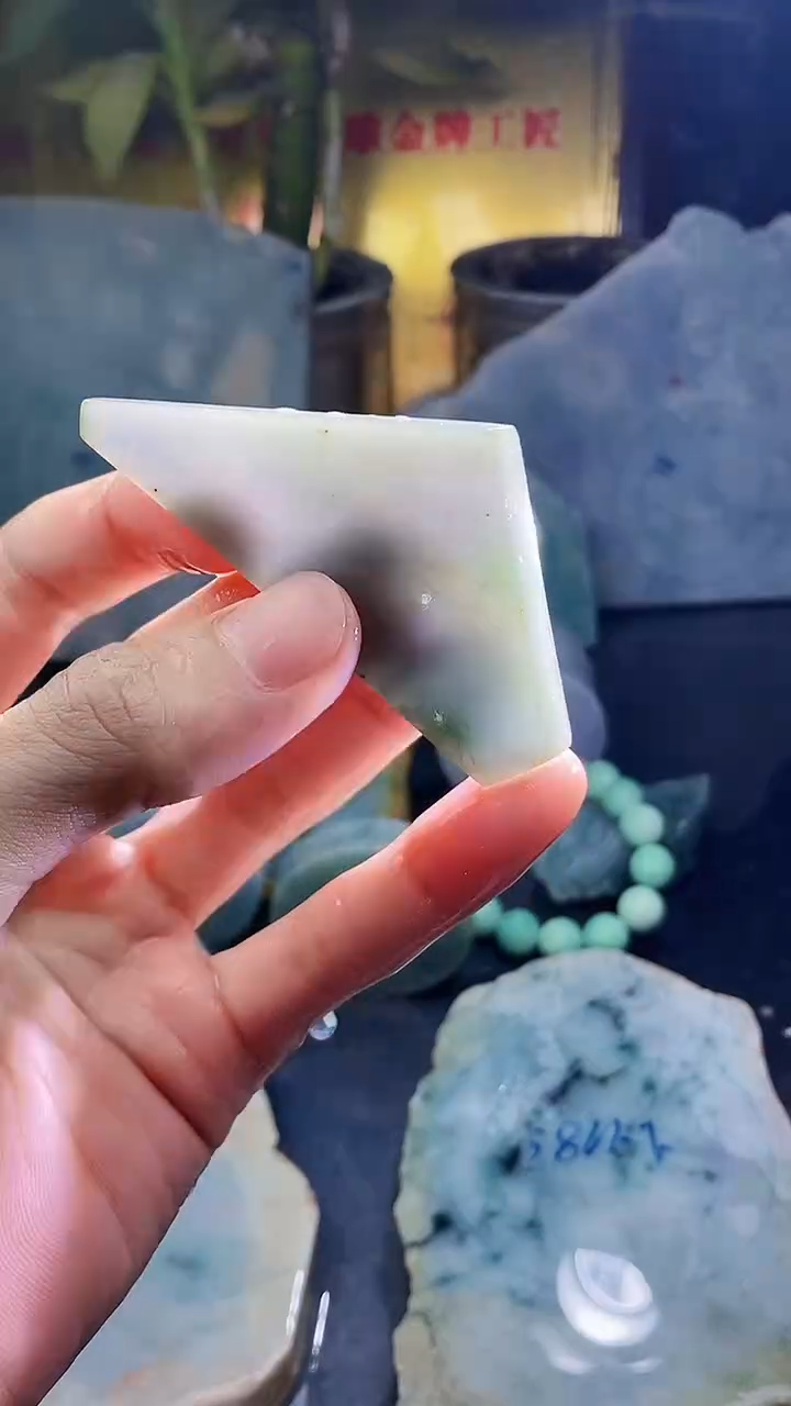 未镶嵌挂件翡翠小雨115