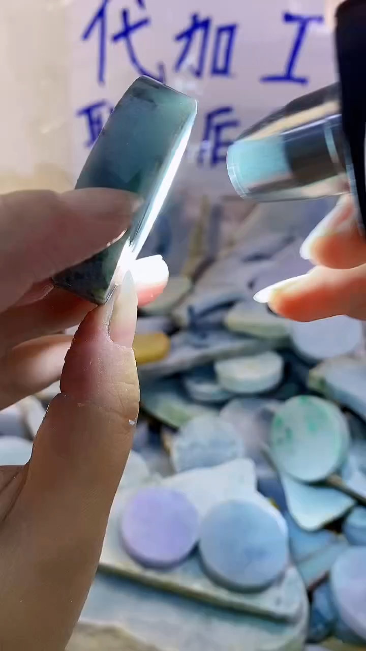 裸石翡翠纯天然A货翡翠119