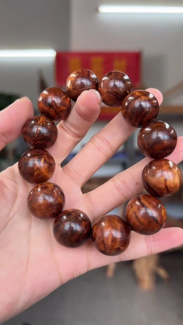 黄花梨/降香黄檀海南黄花梨留疤花2.0手串（888）