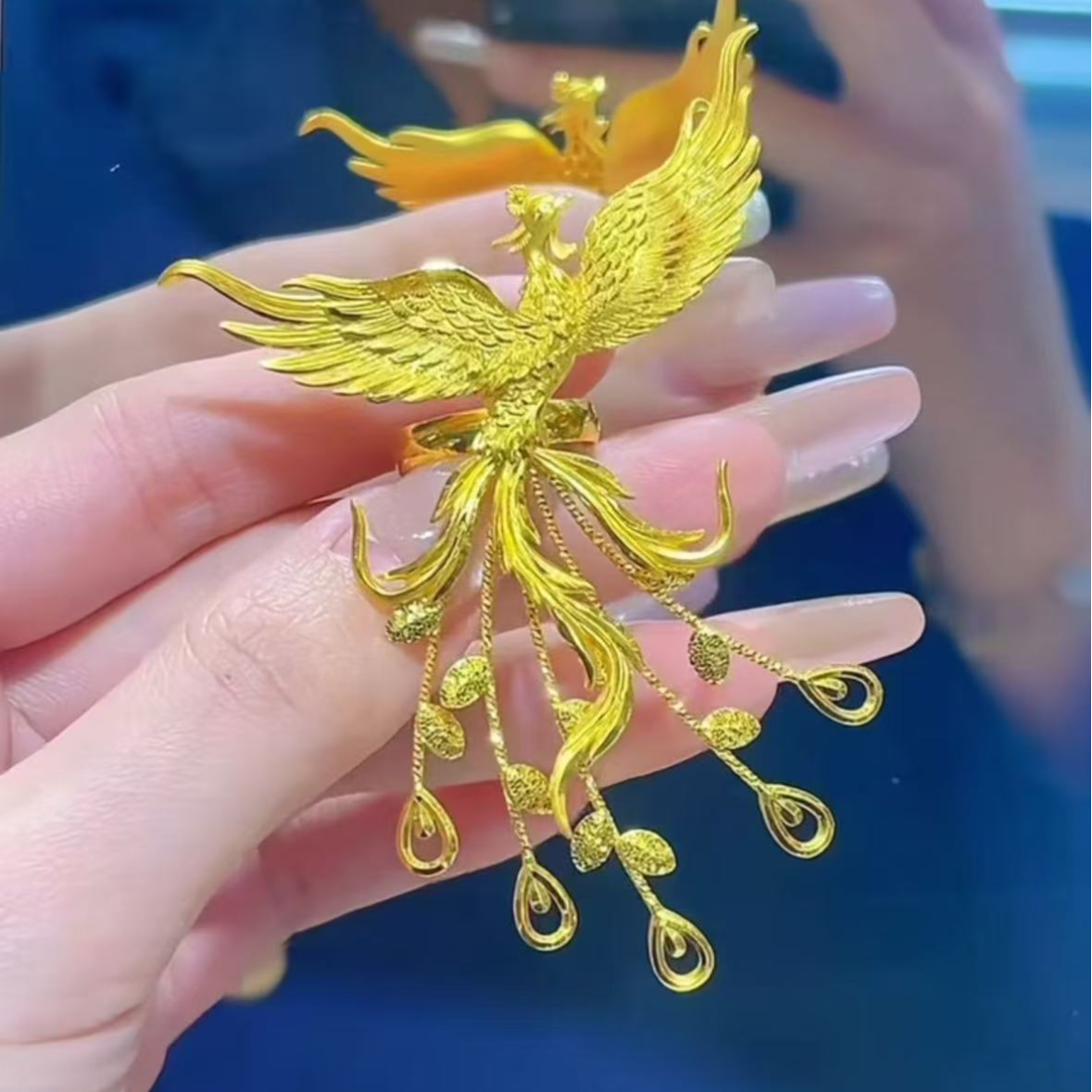 老凤祥凤舞九天足金黄金戒指