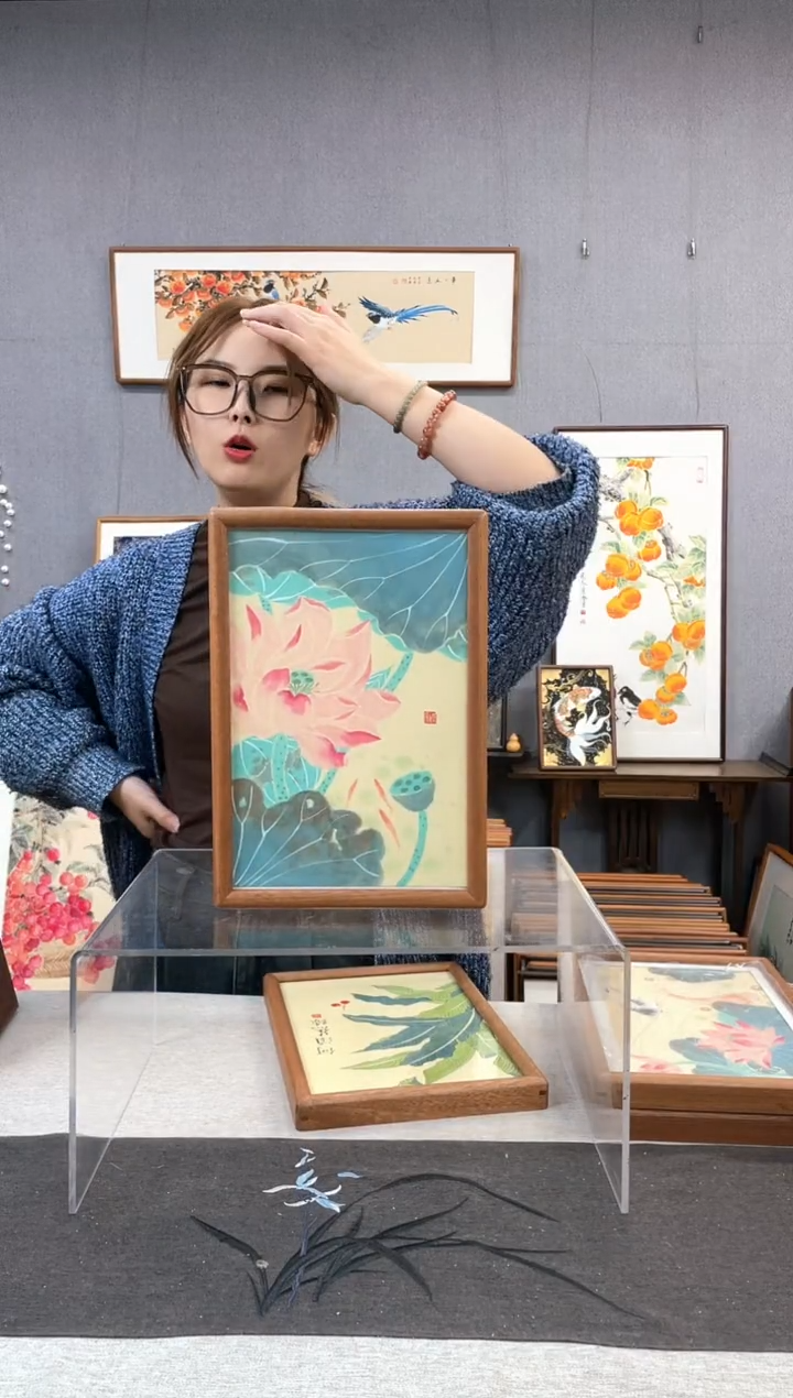 【闪购商品】国画A4-23*32摆台手绘作品-荷花