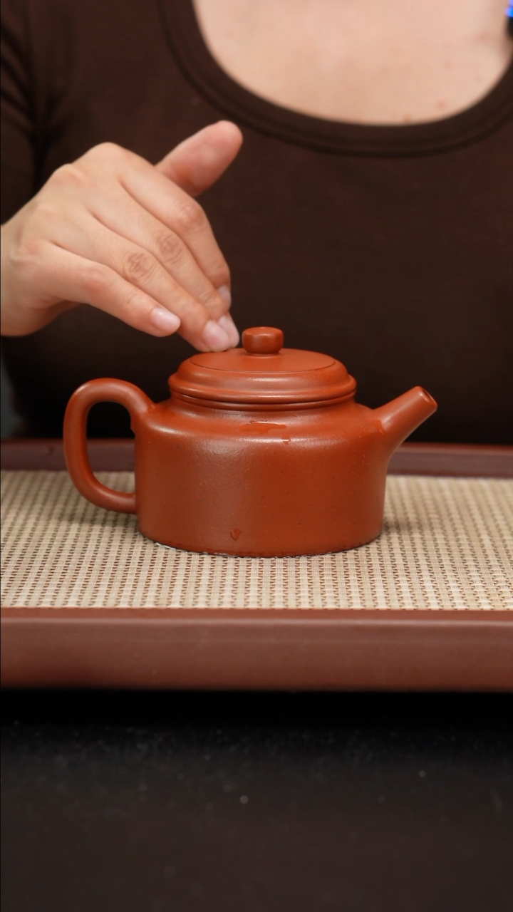 【闪购商品】紫砂茶壶全手工铁芯朱泥德钟260