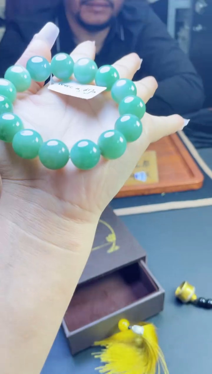 【闪购商品】定制翡翠未镶嵌多样性翡翠珠串 拍一发一