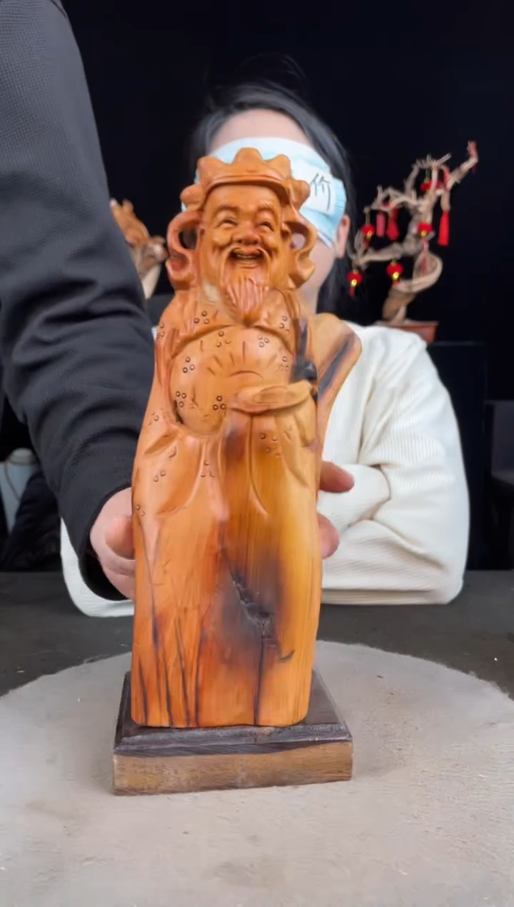 【闪购商品】柏木（崖柏）其他手工摆件,先抢先得!