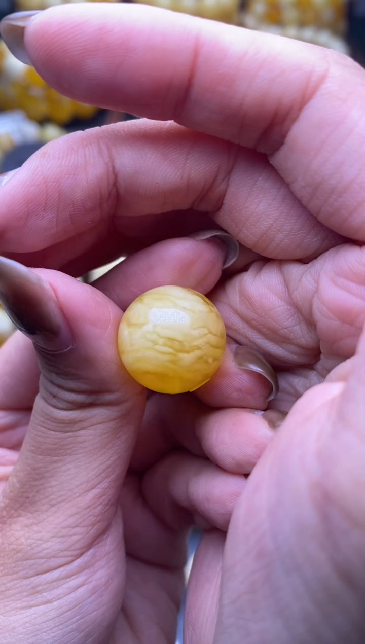 【闪购商品】琥珀裸石未镶嵌大小姐珠宝严选140