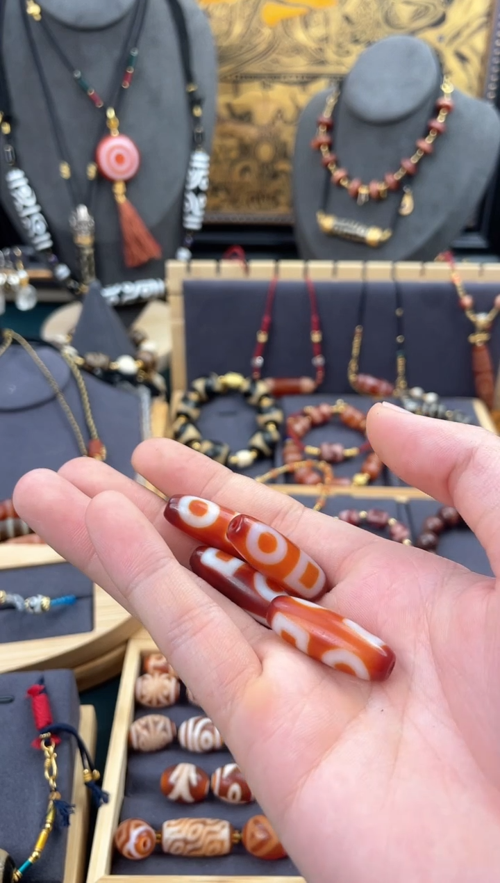 【闪购商品】玛瑙/玉髓颈饰未镶嵌行运红肉双天地单珠