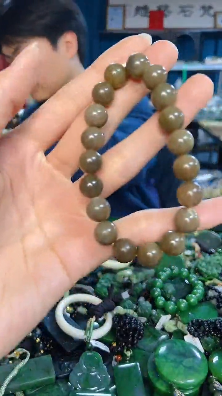 未镶嵌和田玉挂件1