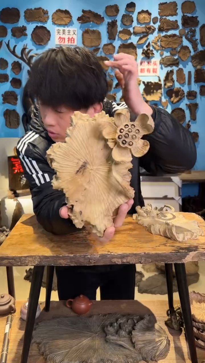 【闪购商品】木579号乌木金丝楠壶承