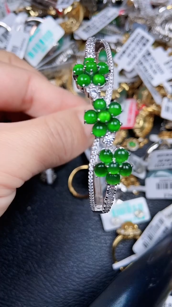 颈饰银S925镶嵌翡翠1770