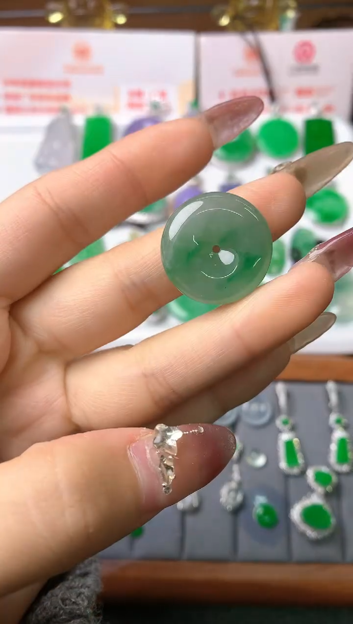 【闪购商品】定制翡翠未镶嵌裸石（镶嵌定制）