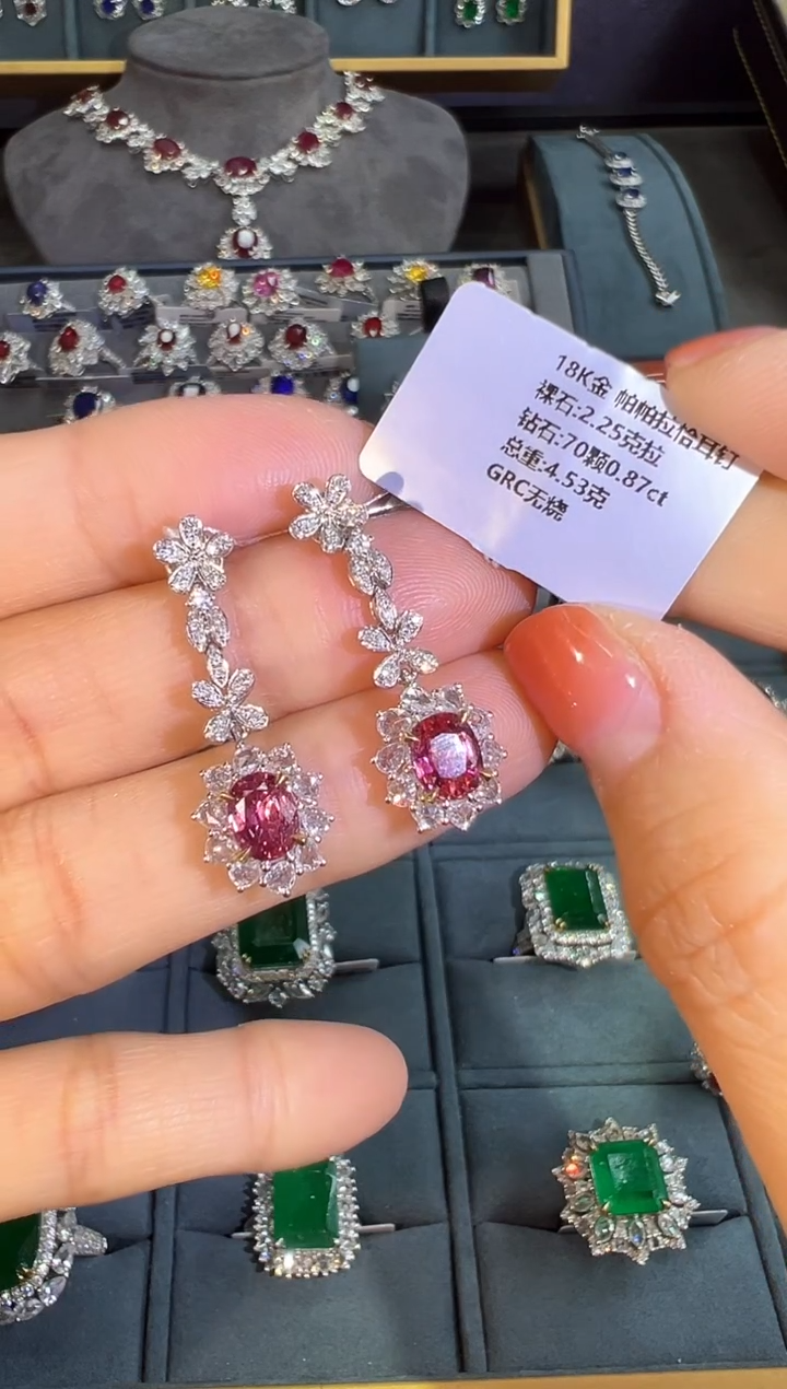 【闪购商品】彩色蓝宝石耳钉18K金镶嵌耳钉