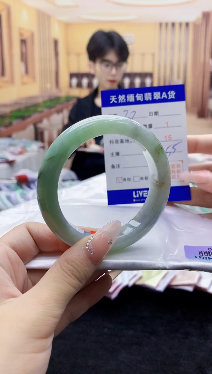 【闪购商品】翡翠手镯未镶嵌    H54-30