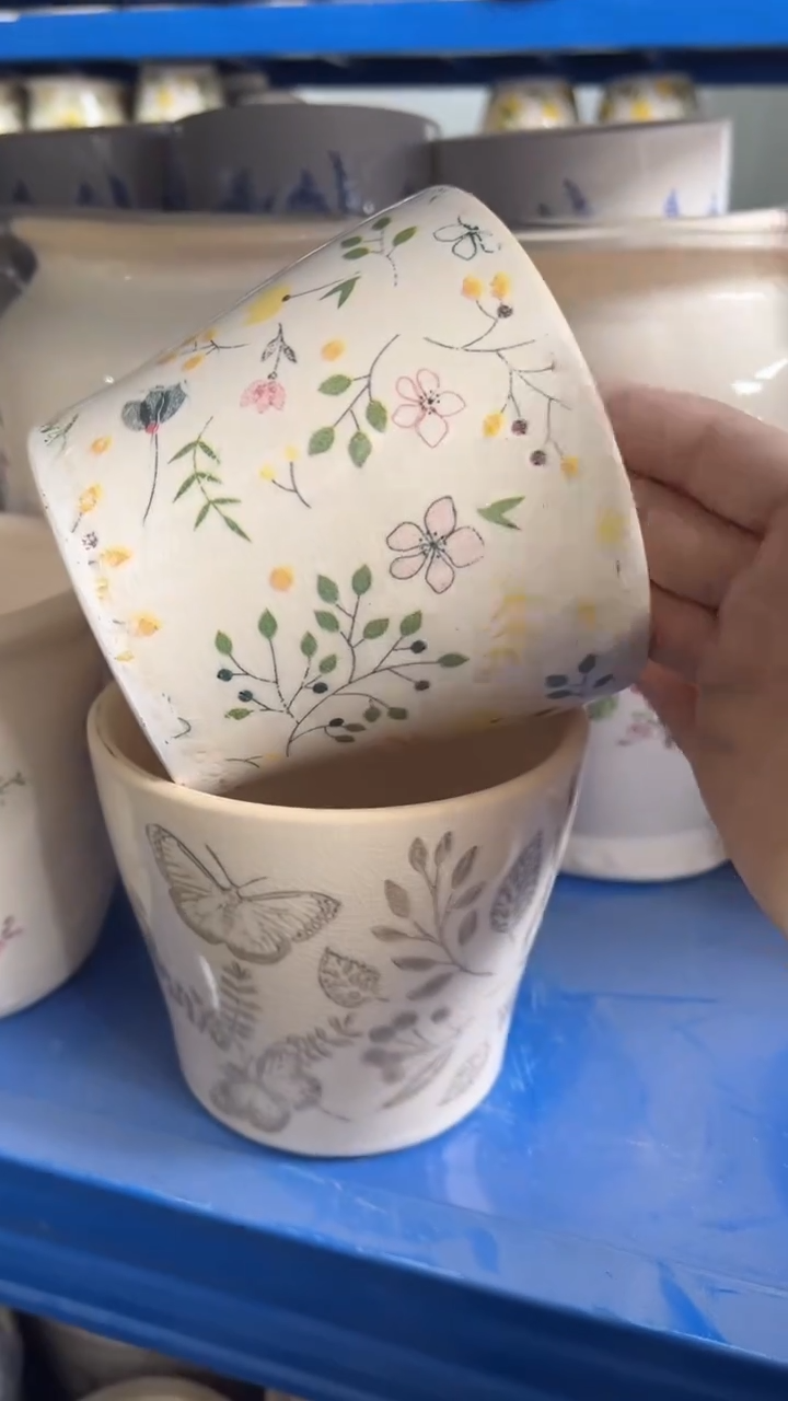 【闪购商品】陶瓷两个花盆高10.5cm内口11cm