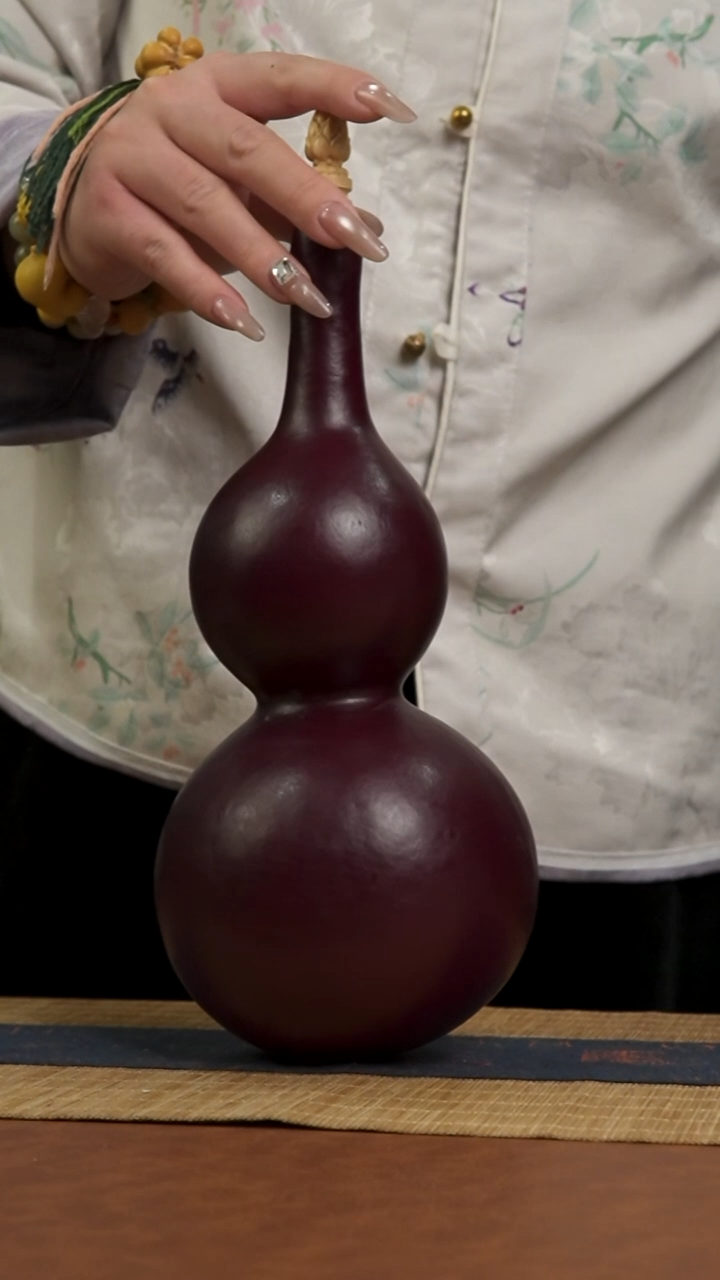 746号 天然热水酒葫芦 一物一拍（有瑕介意勿拍）