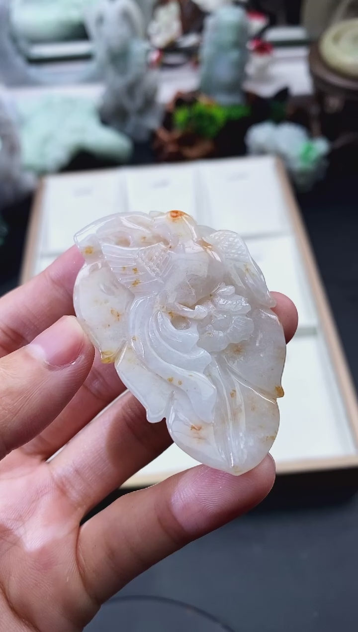 翡翠未镶嵌颈饰天然缅甸A货翡翠