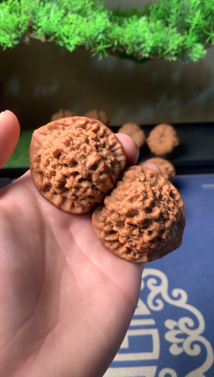 【闪购商品】文玩核桃吊坠48官帽