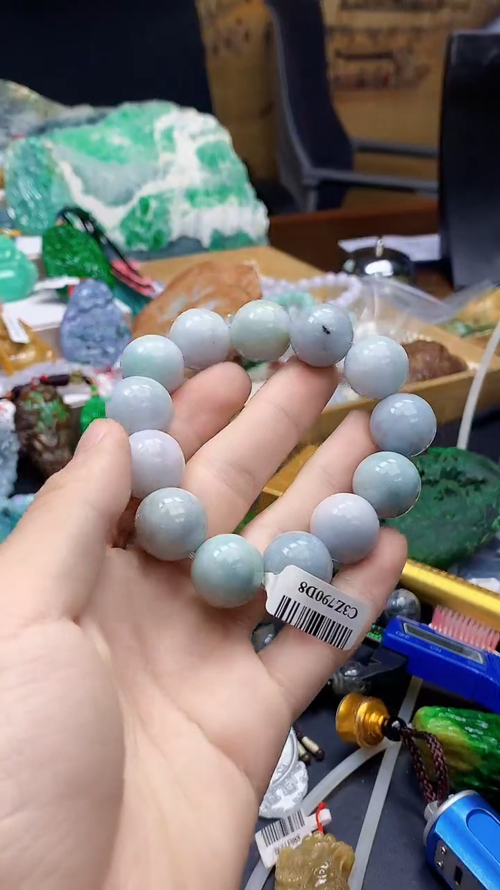 颈饰未镶嵌翡翠天然A货翡翠