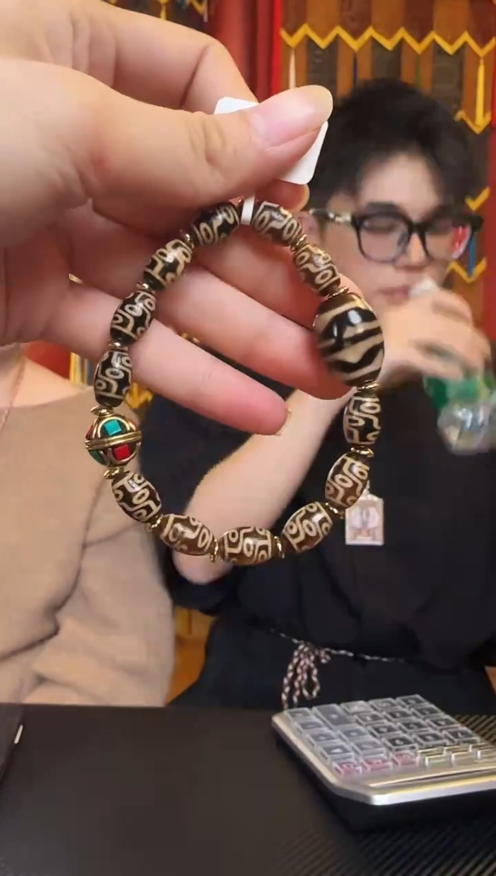 未镶嵌手串玛瑙/玉髓JJD0103008多样性发一