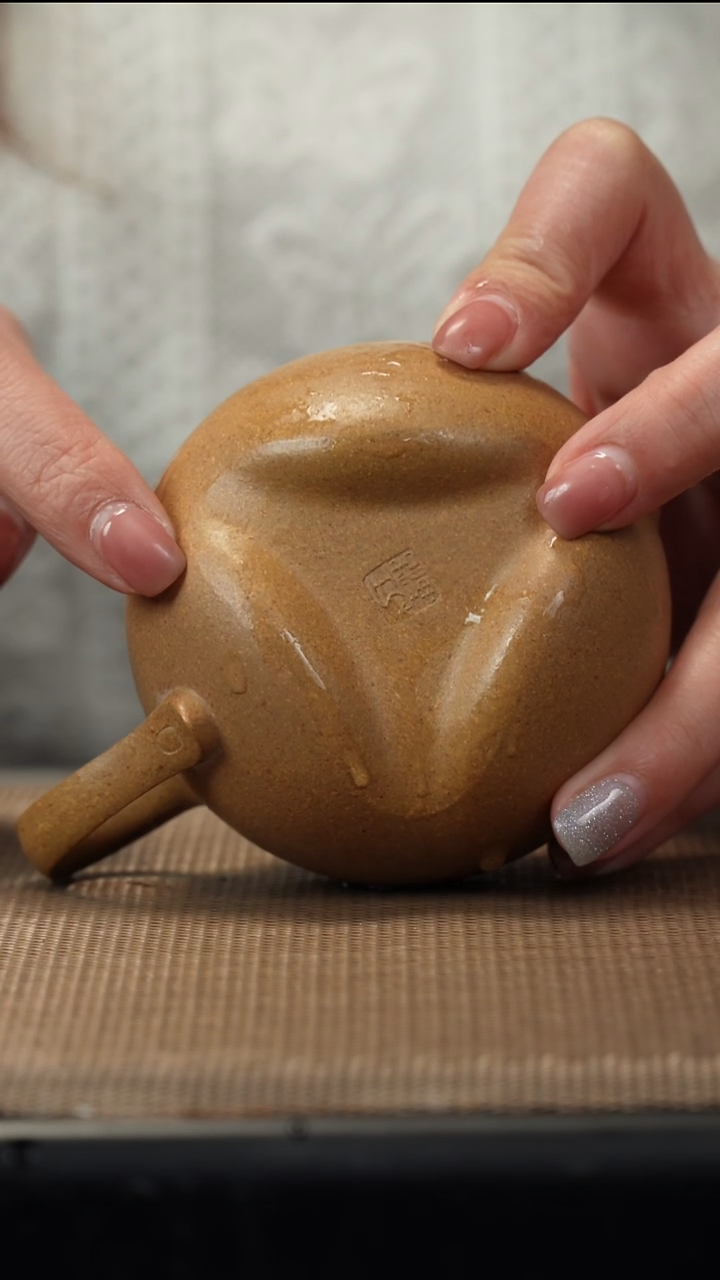 紫砂茶盏段泥180CC