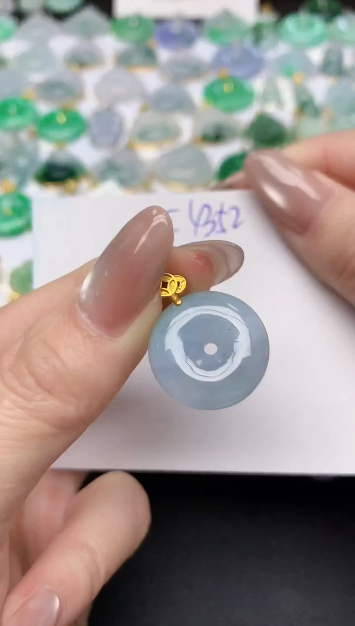 颈饰未镶嵌翡翠天然缅甸A货翡翠百元以上9元证书费自理