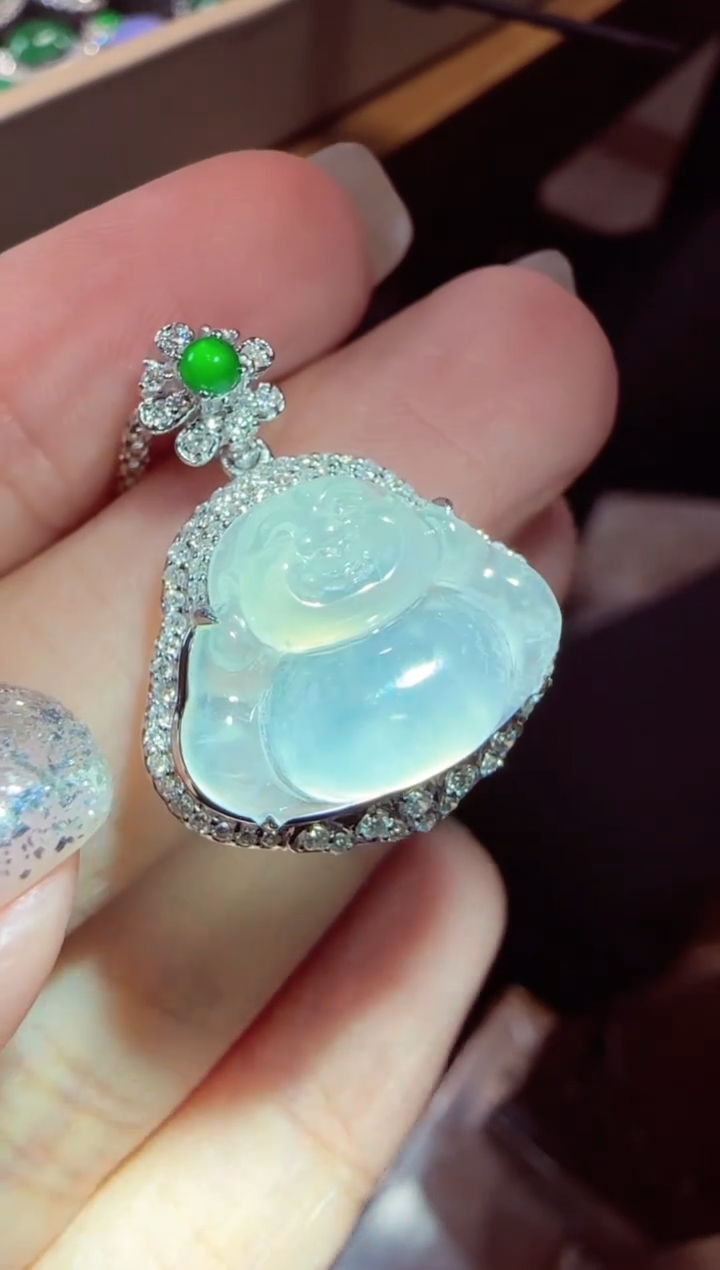 【闪购商品】翡翠吊坠(不含链)18K金镶嵌佛公