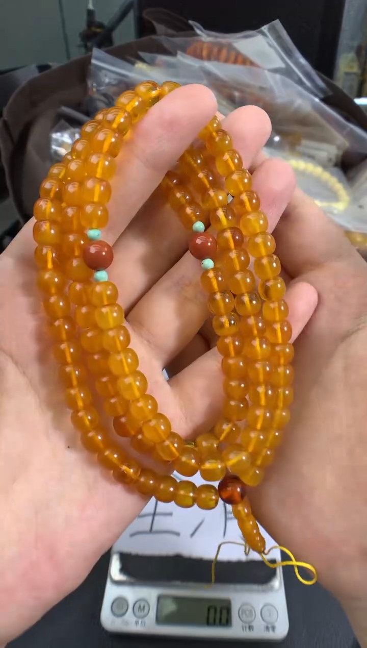 琥珀未镶嵌珠宝奇石1