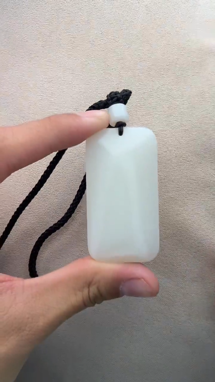 【闪购商品】和田玉颈饰未镶嵌D