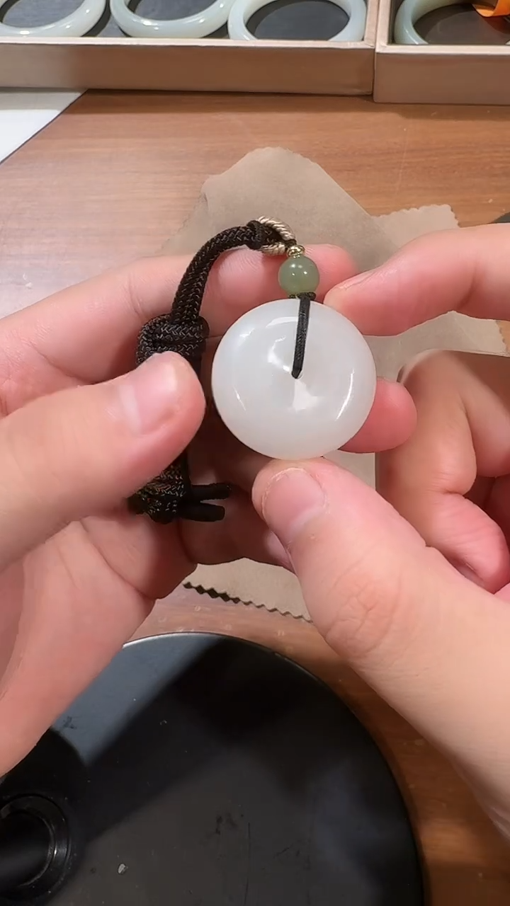 【闪购商品】和田玉吊坠未镶嵌1395平安扣