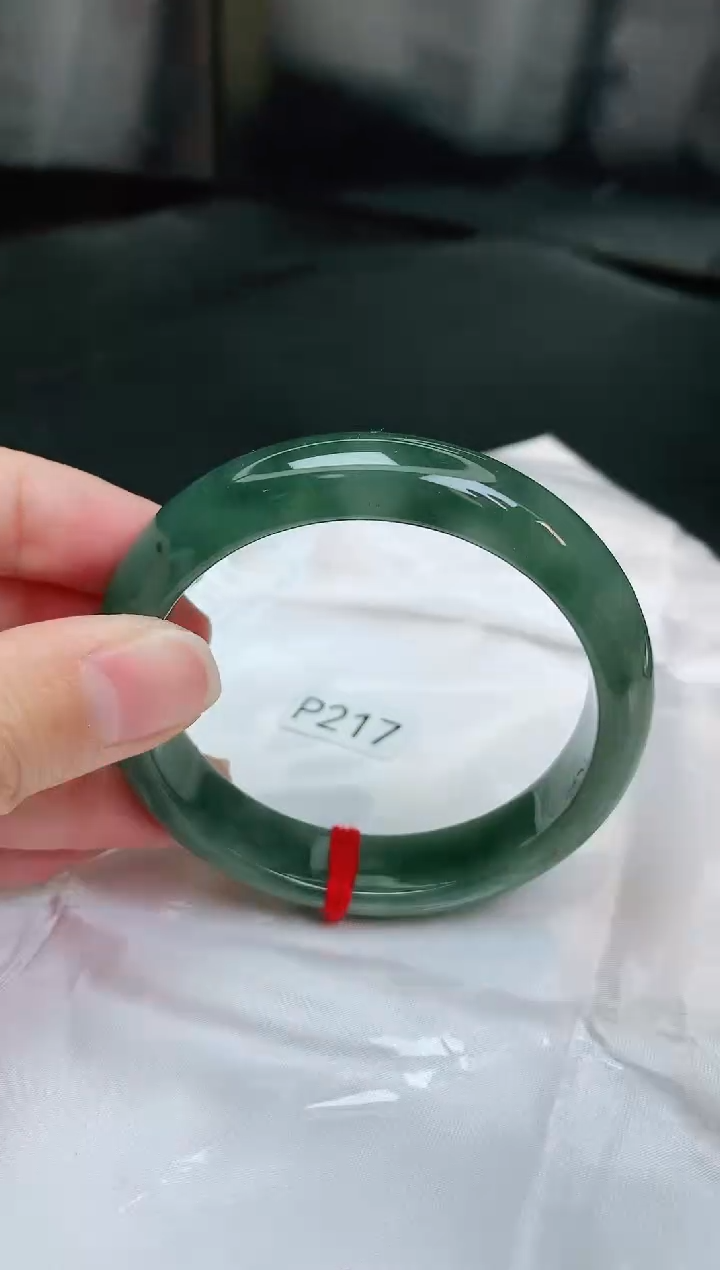 【闪购商品】翡翠手镯未镶嵌缅甸天然A货翡翠手镯