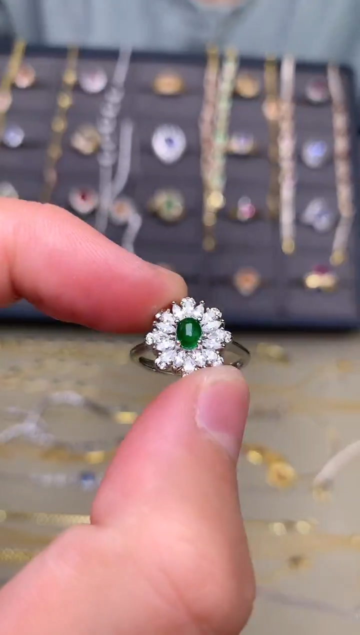 银S925镶嵌戒指祖母绿爱*戒指